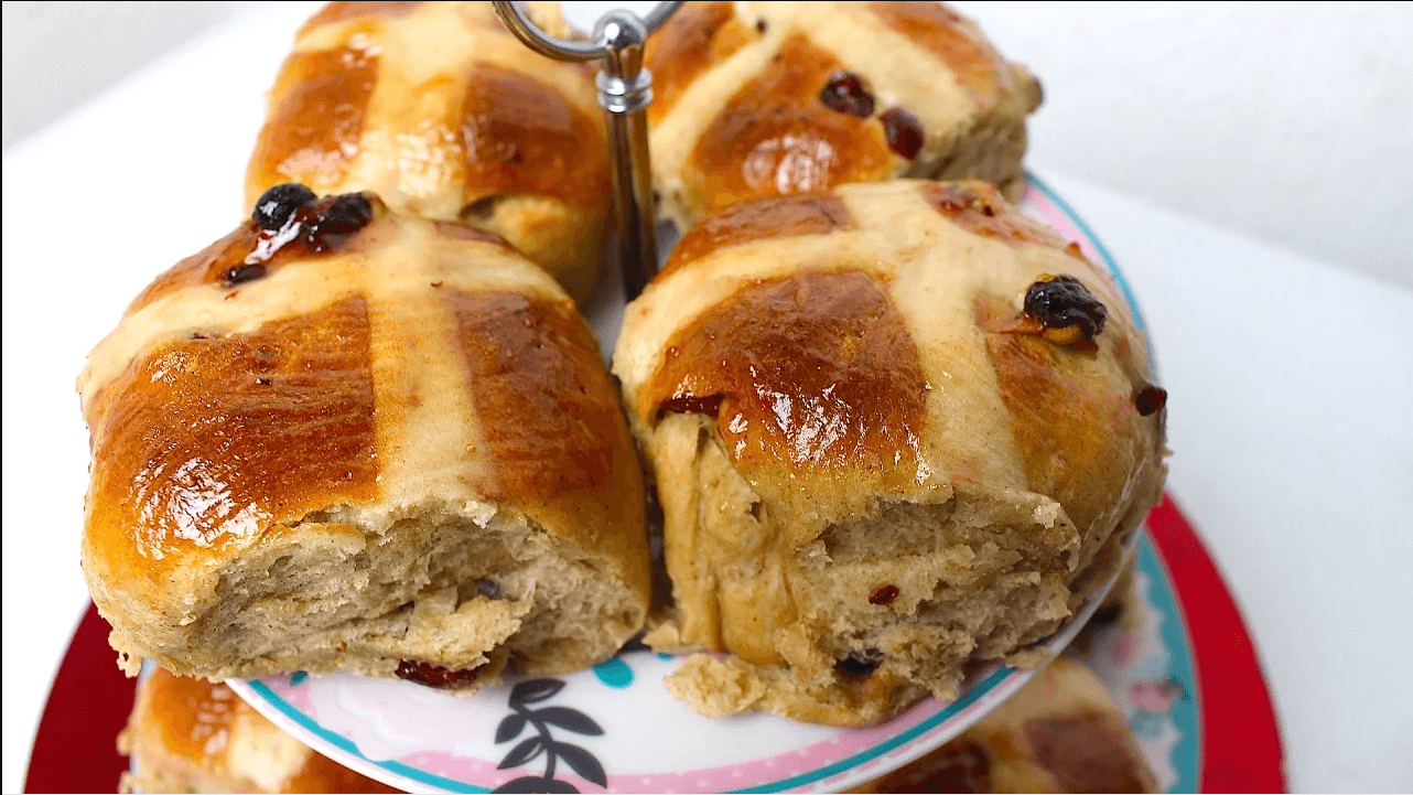 HOT CROSS BUNS | COOK WITH FAIZA